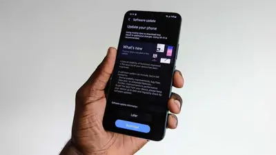 Android system update screen on a smartphone